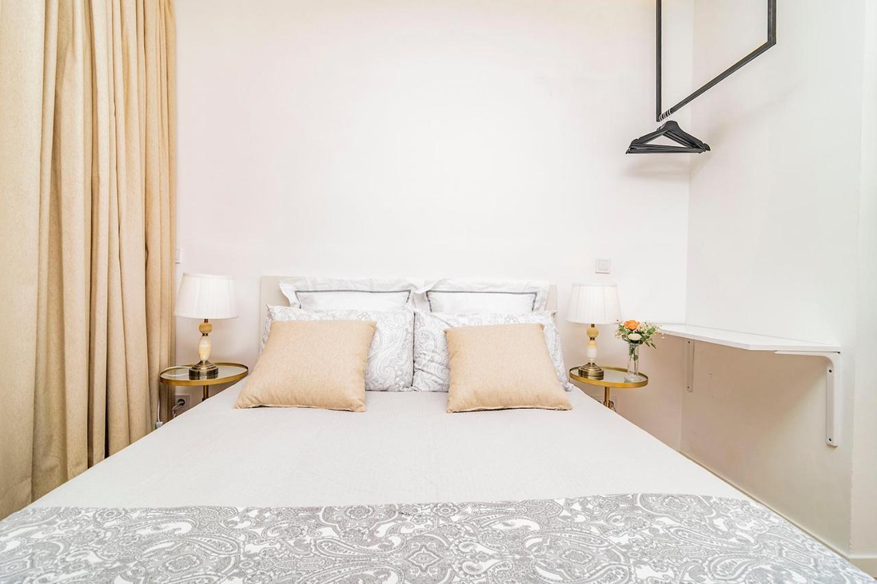Apartment Unbeatable Views Of Puerta Del Sol By Batuecas *